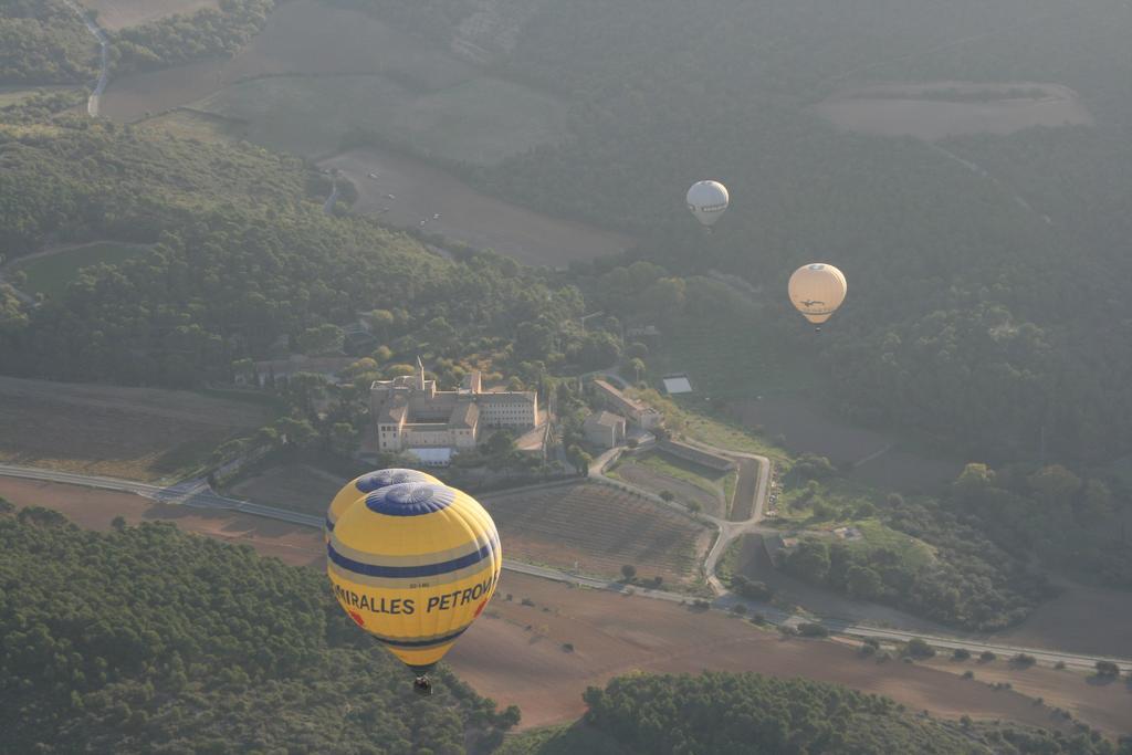فندق Monestir De Les Avellanes Os De Balaguer المظهر الخارجي الصورة